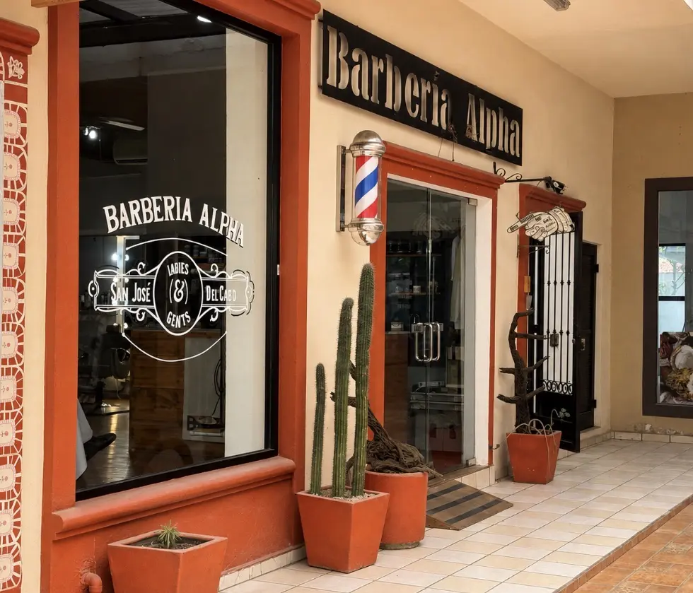 Exterior de Alpha Barber 2