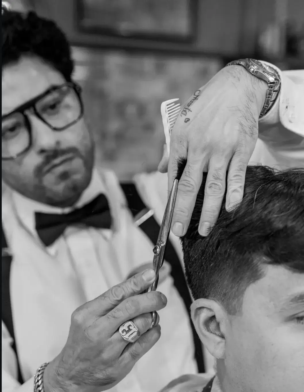 Service Ear & nose wax · Alpha Barber